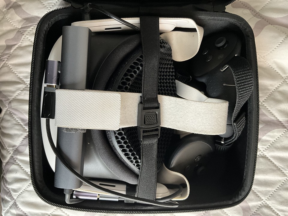 Globular Cluster Casque Audio VR Stéréo Compatible avec Meta Quest Pro - Design à Clip Fixation Rapide - Point de Clip et Angle du Bras Réglables